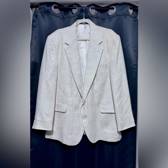 Elegant Cream Blazer